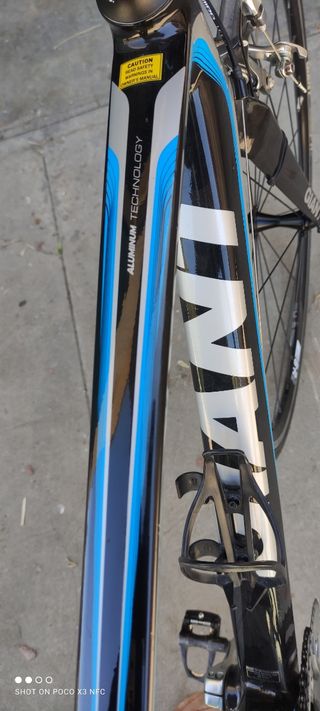 BICICLETA CARRETERA seminueva