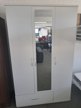 Armario 3 puertas ⭐⭐