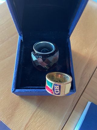 Dos anillos - Swarovski y Carolina Herrera