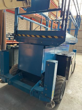 Tijera  genie GS 4069 DC electrica 14 mt