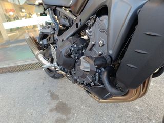 MT-09 Matt.Black 2024 Akrapovic Carbon