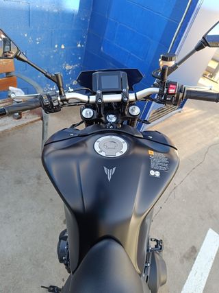 MT-09 Matt.Black 2024 Akrapovic Carbon