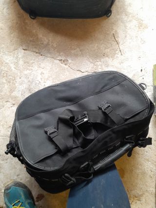 Borse moto morbide Givi