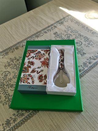 Tagliapizza 