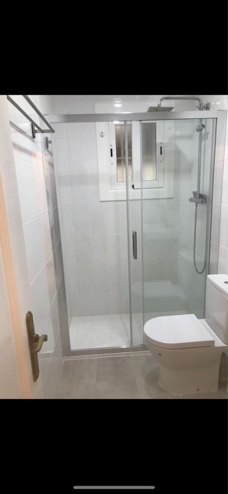 Te reformo baño o cocina , buen precio jose ..