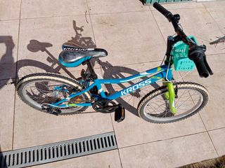 Bicicleta Kross, para niños entre 5 y 10 años