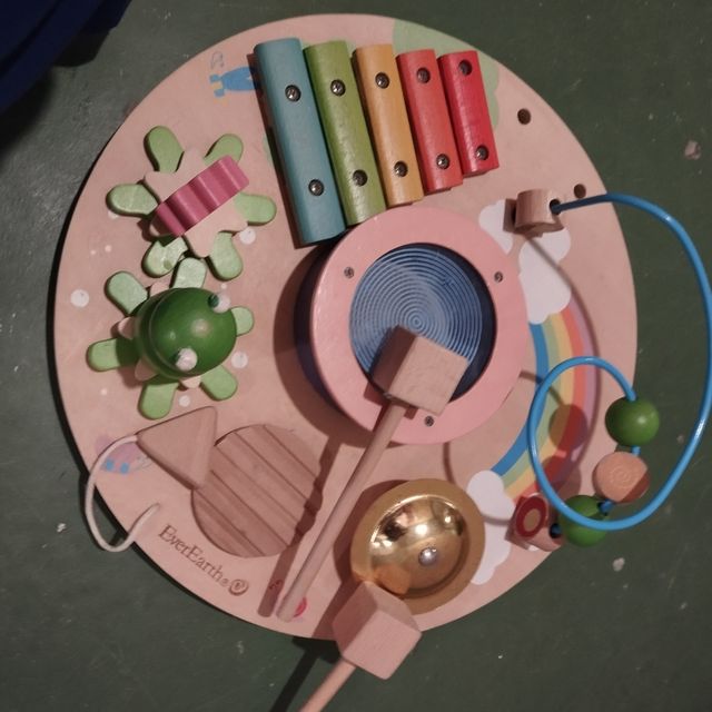 mesa de juego de madera