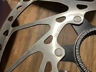 Disco shimano center lock 203mm