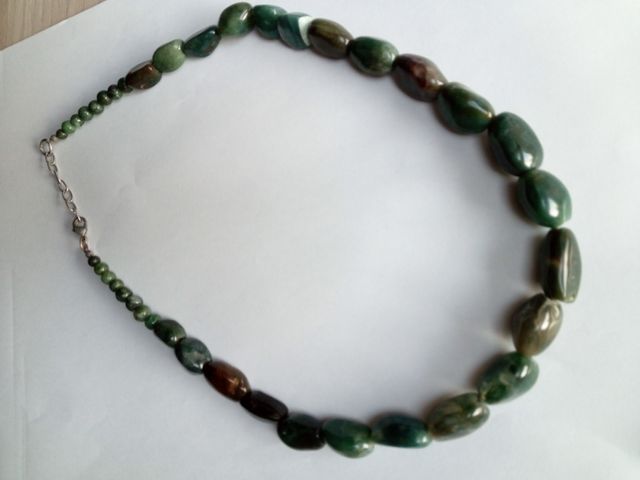 Collana di pietre semipreziose