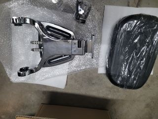 Respaldo portaequipajes moto universal cromado.