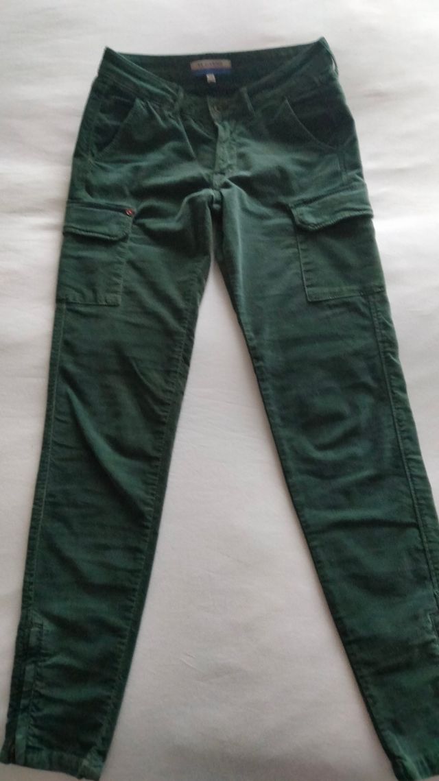 Pantalones verdes El Ganso