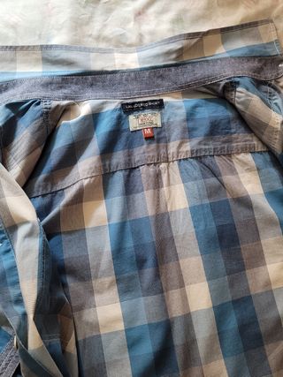 Camisa de cuadros.manga corta.