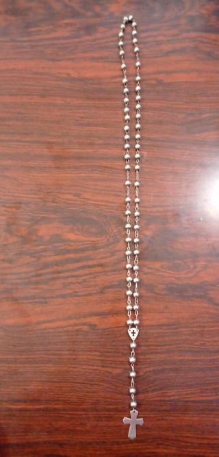 Rosario de plata