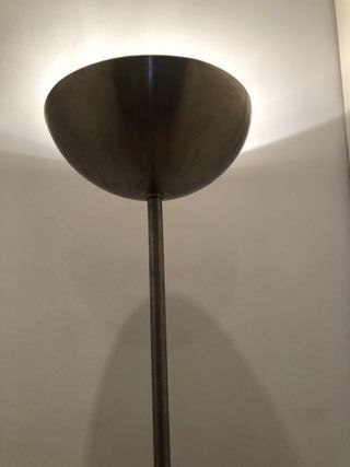 Lámpara de pie y lectura