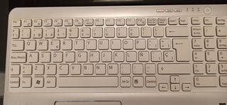 Sony  Vaio i5 averiado.