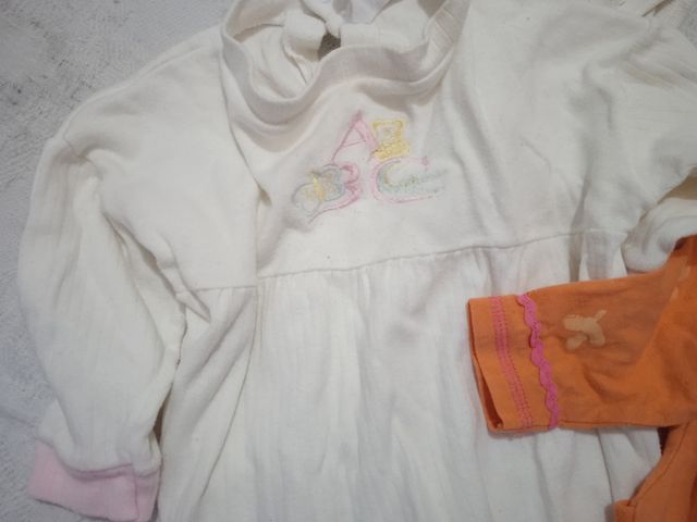 Lote ropa de casa bebe 0 - 3 meses
