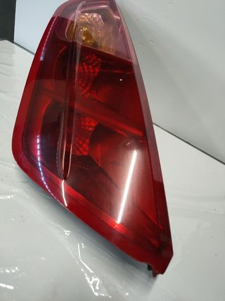 ✅PILOTO TRASERO IZQUIERDO GRANDE PUNTO 3p