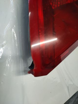 ✅PILOTO TRASERO IZQUIERDO GRANDE PUNTO 3p