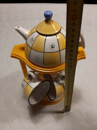 Teiera + 4 tazze caffe piattini + supporto giallo