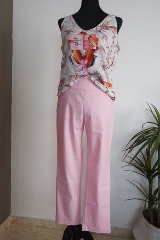 Conjunto jegging / pantalón y camiseta