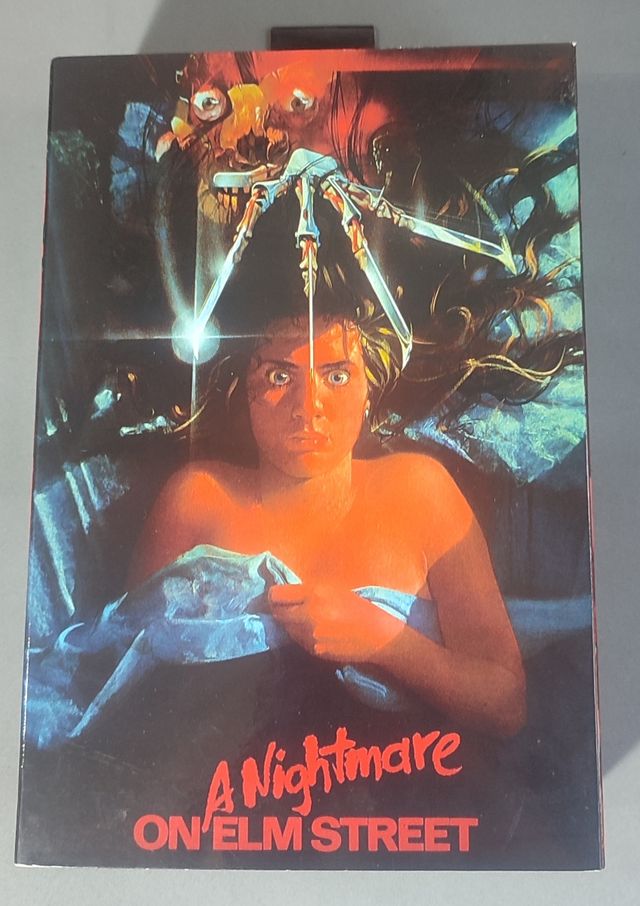 FIGURA FREDDY KRUEGER. NECA. 30 ANIV.