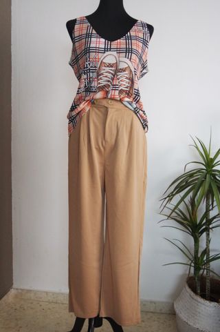 Conjunto pantalón y camiseta de tirantes