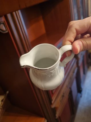 Servizio da tè in porcellana