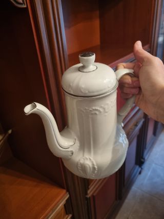 Servizio da tè in porcellana