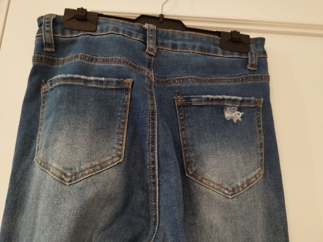 Pantalón vaquero Shein, talla 36