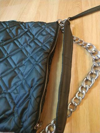 Bolso Stradivarius 