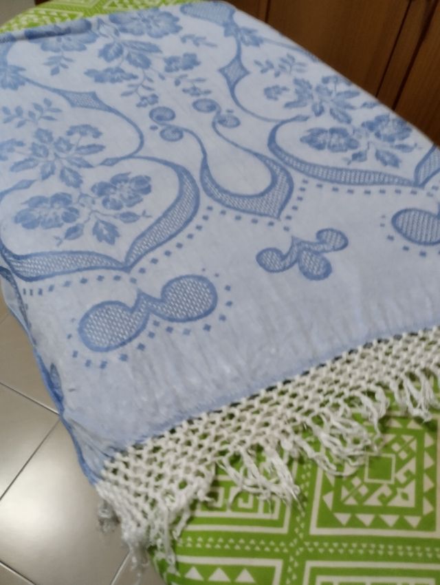 Coppia di asciugamani in damasco