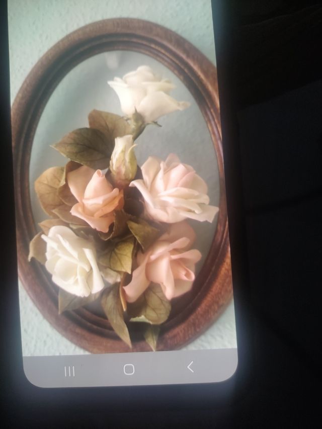 Varios cuadros hechos de miga de pan