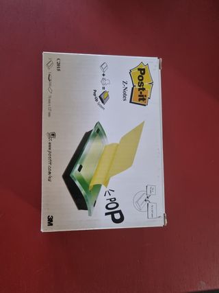 Cancelleria Porta Post It + Post It integrati