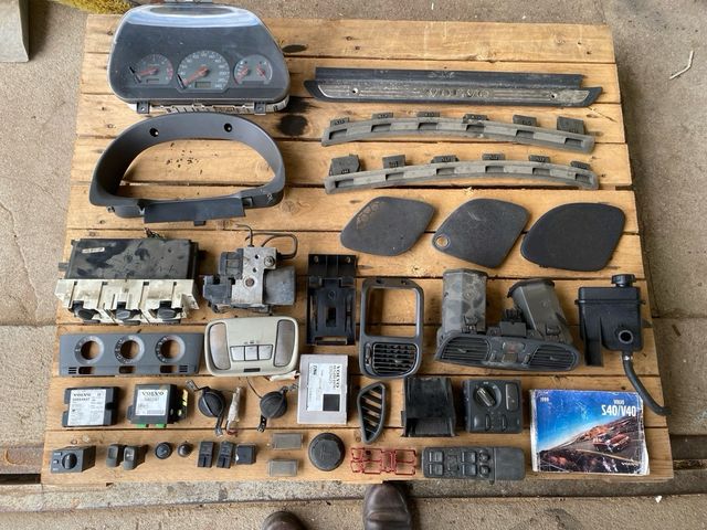 Piezas de repuesto Volvo S40/V40, cuadrante, ABS, etc. |USADO