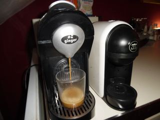 Macchina Da Caffè a Capsule a Ginseng Come Nuova F