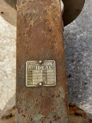 Bomba motor de riego