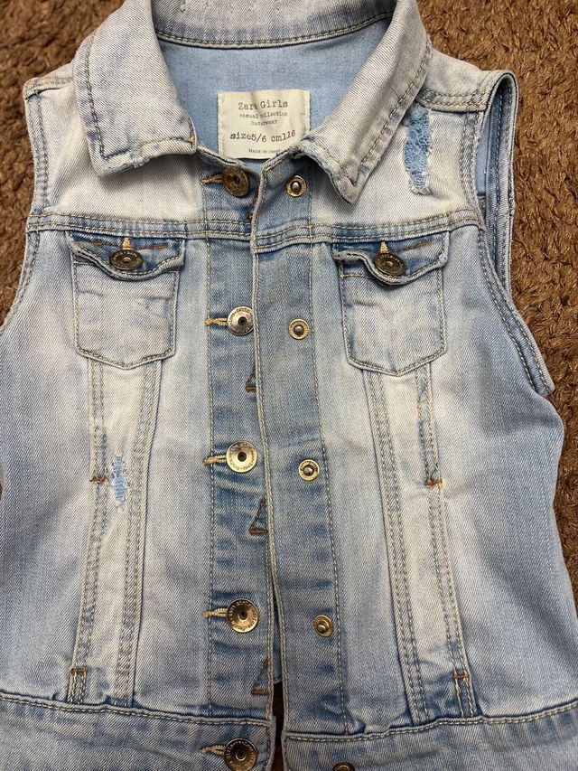 chaleco vaquero zara talla 5/6