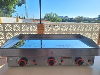 Plancha, freidora y maquina de café 