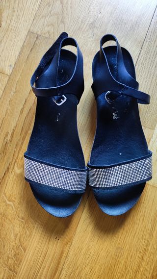 Sandalias con cuña talla 39