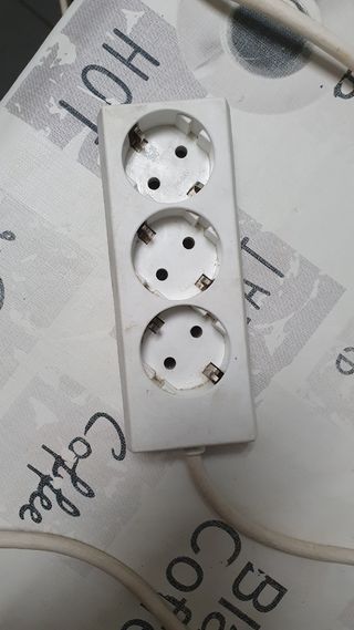 Base múltiple 3 tomas de 1 metro