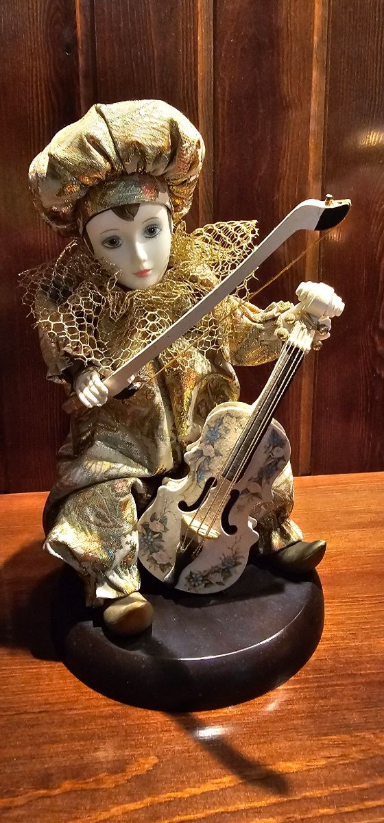 Trío de arlequines musi,carita porcelana