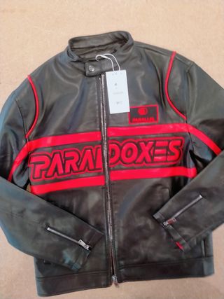 Bershka Cazadora tipo cuero racer Paradoxes NUEVA!