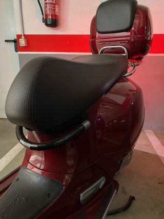 VESPA - GTS 125 TOURING