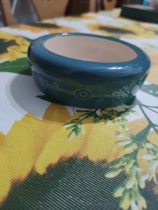 Comedero de loza para hámster