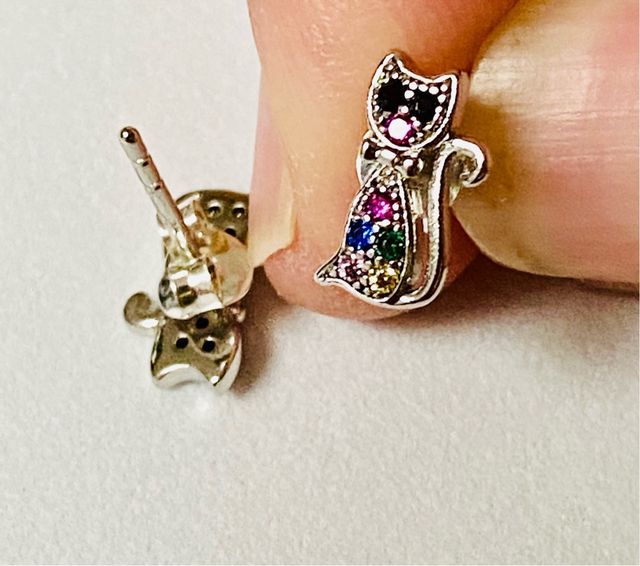 Pendientes gatitos con circonitas y plata ley 925