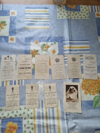 12 estampitas-recordatorios de 1914, 1918,...