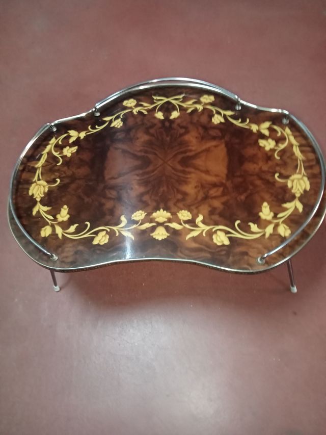 VENDO BANDEJAS VARIAS CLASES