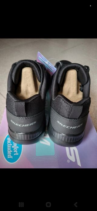 Scarpe Skechers nere n. 39