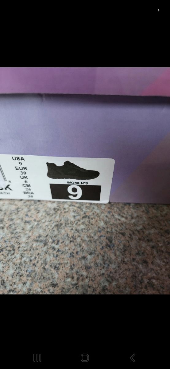 Scarpe Skechers nere n. 39