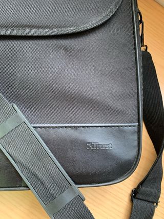 Maletin para ordenador portatlil Trust